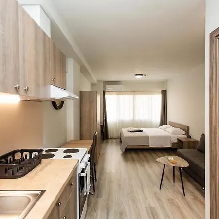 John Apartmán